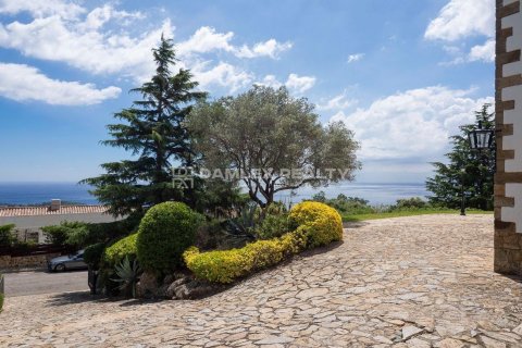 Willa w Platja D'aro, Girona, Hiszpania 8 sypialni, 342 mkw. nr 176771 – zdjęcie 15