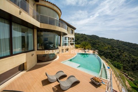 Willa w Platja D'aro, Girona, Hiszpania 5 sypialni, 1130 mkw. nr 176772