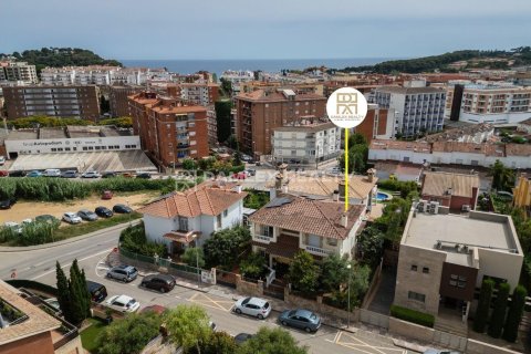 Willa w Lloret de Mar, Girona, Hiszpania 5 sypialni, 320 mkw. nr 176775