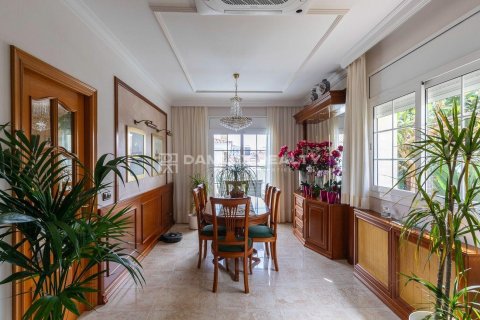 Willa w Lloret de Mar, Girona, Hiszpania 5 sypialni, 320 mkw. nr 176775 – zdjęcie 9