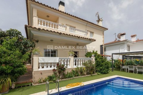 Willa w Lloret de Mar, Girona, Hiszpania 5 sypialni, 320 mkw. nr 176775 – zdjęcie 22