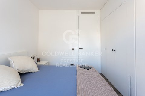 Kattohuoneisto myytävänä Barcelona, Espanja, 2 makuuhuonetta, 128 m2 No. 179023 - kuva 21