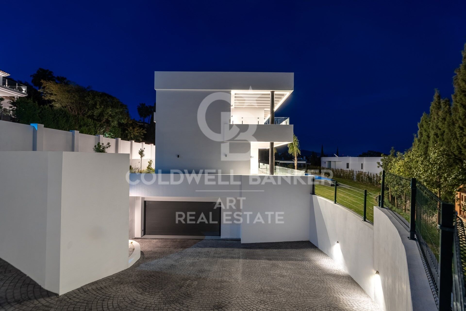 Villa en Estepona, Málaga, España 6 dormitorios, 1038 m2 No. 179022