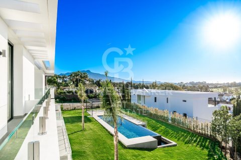 Villa in vendita a Estepona, Malaga, Spagna 6 camere da letto, 1038 mq. N° 179022 - foto 14
