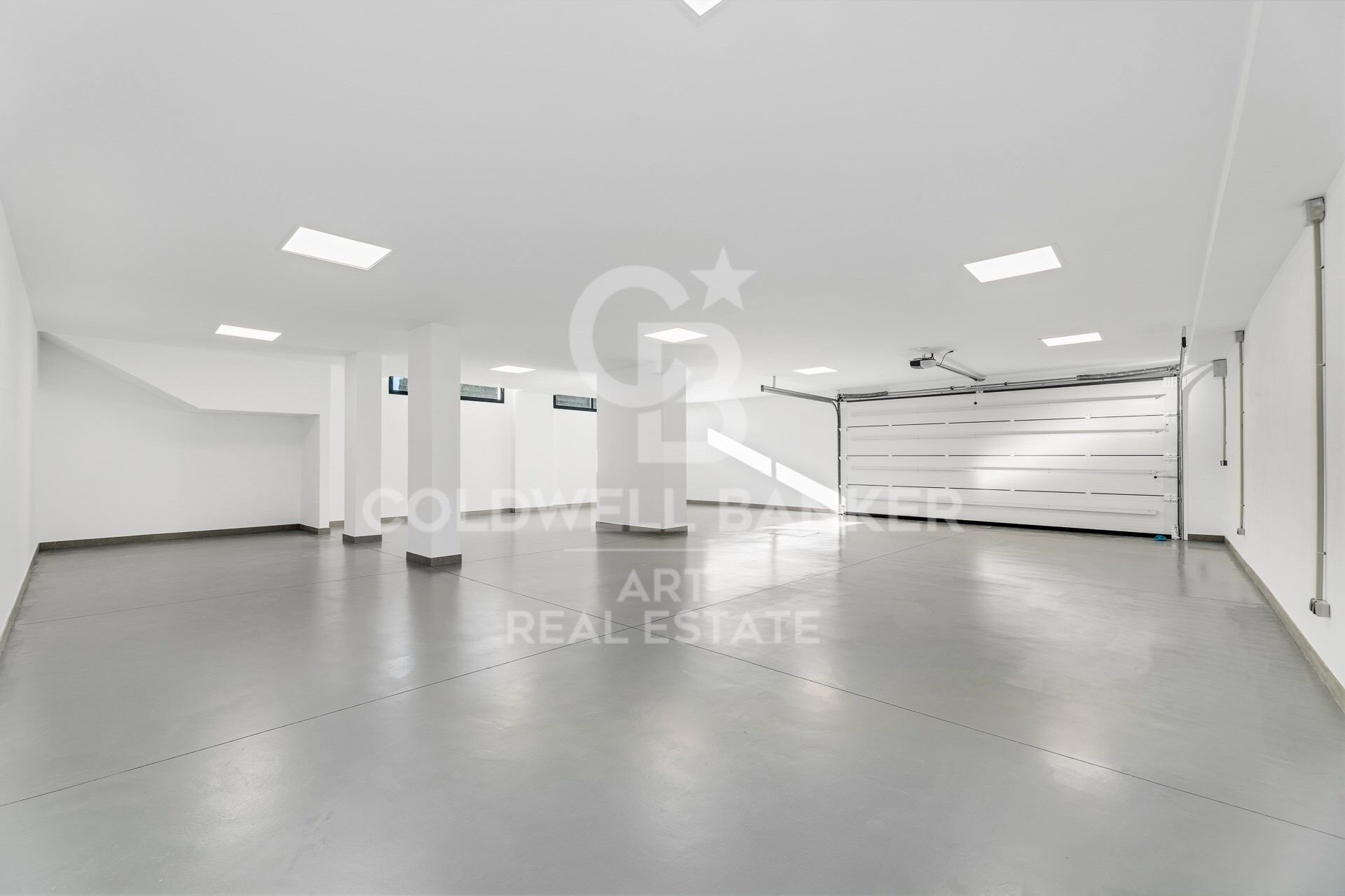 Villa en Estepona, Málaga, España 6 dormitorios, 1038 m2 No. 179022