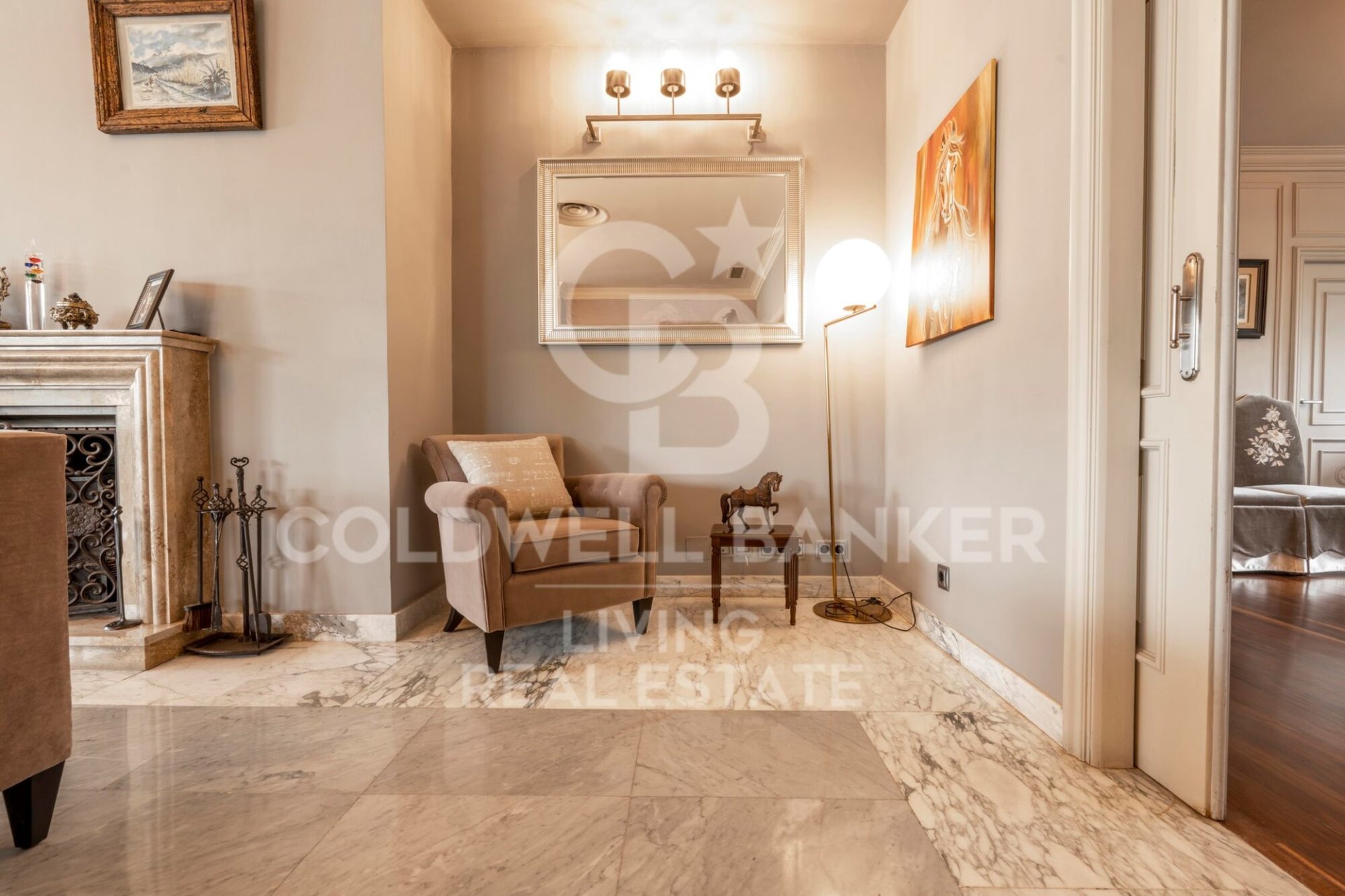 Casa a Madrid, Spagna 9 camere da letto, 885 mq. N° 179020