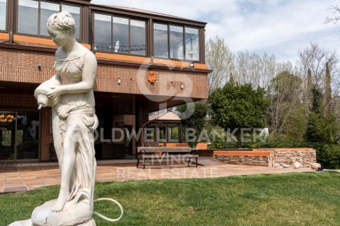 House à vendre à Madrid, Espagne, 9 chambres, 885 m2 No. 179020 - photo 7