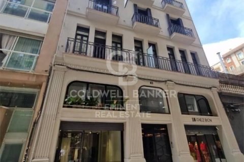 Apartment à vendre à Barcelona, Espagne, 3 chambres, 135 m2 No. 179024 - photo 25
