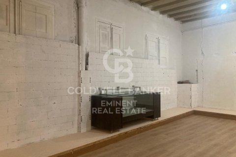 Apartment à vendre à Barcelona, Espagne, 4 chambres, 272 m2 No. 179026 - photo 3