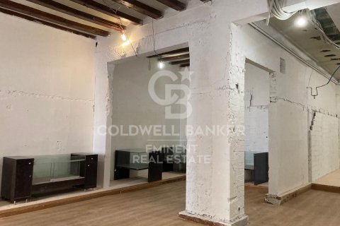 Apartment à Barcelona, Espagne 4 chambres, 272 m2 No. 179026