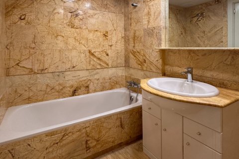 Apartment à vendre à Alicante, Espagne, 2 chambres, 69 m2 No. 191060 - photo 25