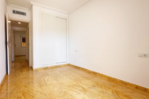 Apartment à vendre à Alicante, Espagne, 2 chambres, 69 m2 No. 191060 - photo 21