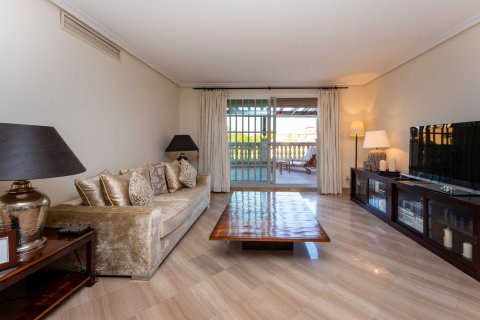 Lägenhet för uthyrning i Portals Nous, Mallorca, Spanien 1 sovrum, 104 kvm. Nr. 161656 - foto 7