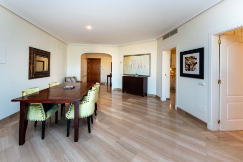 Lägenhet för uthyrning i Portals Nous, Mallorca, Spanien 1 sovrum, 104 kvm. Nr. 161656 - foto 8