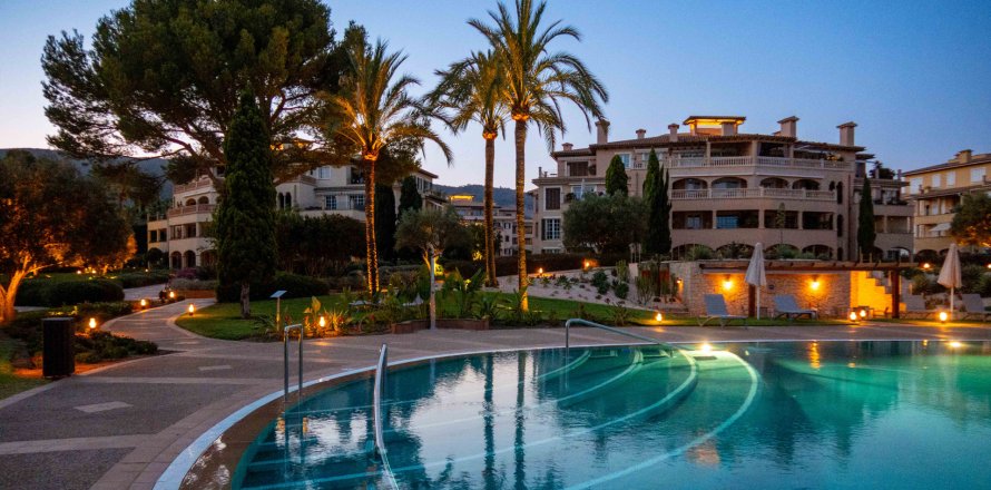 Lägenhet i Portals Nous, Mallorca, Spanien 1 sovrum, 104 kvm. Nr. 161656