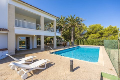 Продажа таухауса в Сьютаделья-де-Менорка, Менорка, Испания 4 спальни, 770м2 №161650 - фото 2