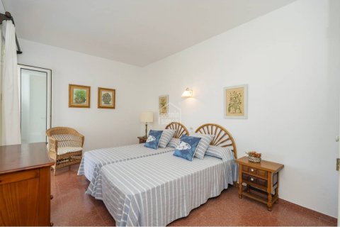 Продажа таухауса в Сьютаделья-де-Менорка, Менорка, Испания 4 спальни, 770м2 №161650 - фото 9