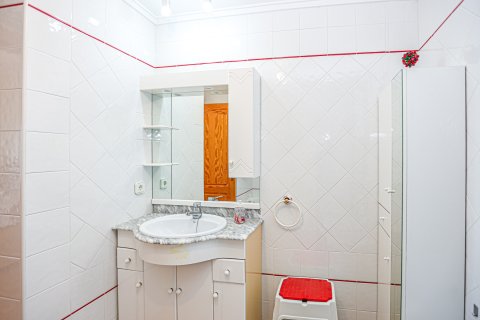 Huoneisto myytävänä La Mata, Alicante, Espanja, 3 makuuhuonetta, 99 m2 No. 190080 - kuva 14
