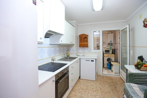 Huoneisto myytävänä La Mata, Alicante, Espanja, 3 makuuhuonetta, 99 m2 No. 190080 - kuva 18