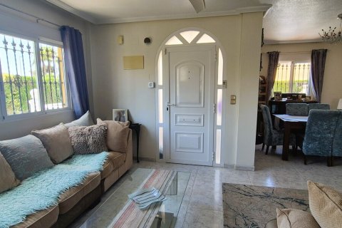 Villa à vendre à Villamartin, Alicante, Espagne, 4 chambres, 110 m2 No. 190079 - photo 12
