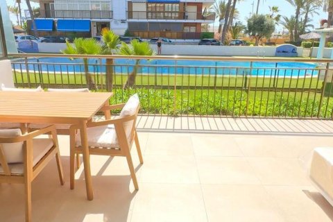Apartment for sale in Alicante, Spain 3 bedrooms, 136 sq.m. No. 193610 - photo 7