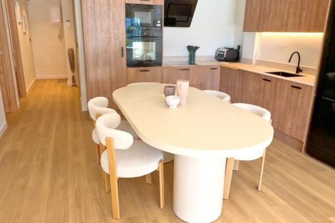 Apartment for sale in Alicante, Spain 3 bedrooms, 136 sq.m. No. 193610 - photo 16