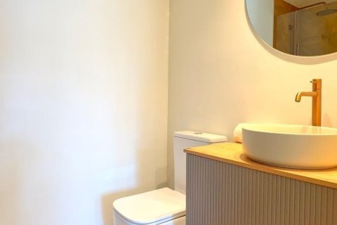 Apartment for sale in Alicante, Spain 3 bedrooms, 136 sq.m. No. 193610 - photo 26