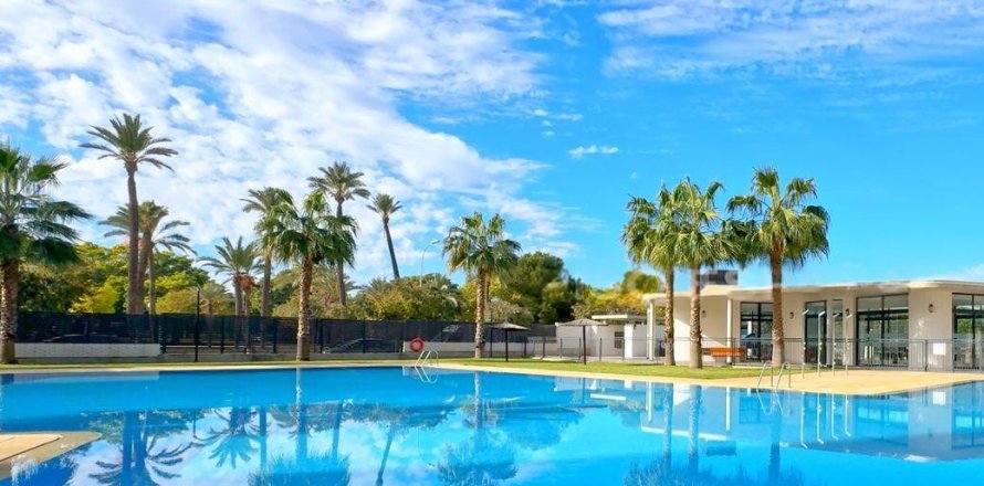 Dzīvoklis Alicante, Spānijā 2 istabas, 100 m2 Nr. 193614