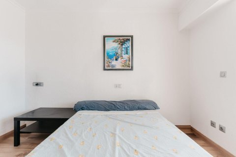 Apartment for sale in Alicante, Spain 3 bedrooms, 166 sq.m. No. 193611 - photo 14