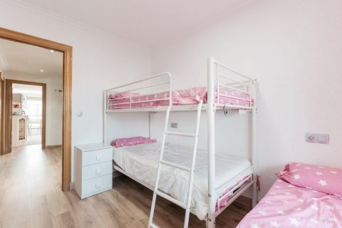 Apartment for sale in Alicante, Spain 3 bedrooms, 166 sq.m. No. 193611 - photo 18
