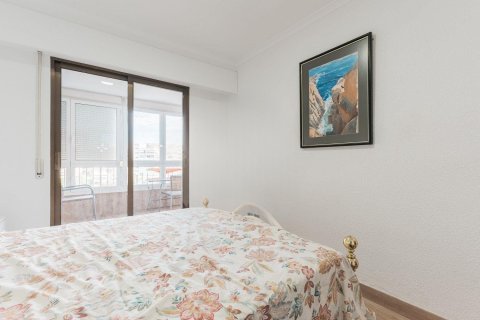 Apartment for sale in Alicante, Spain 3 bedrooms, 166 sq.m. No. 193611 - photo 7