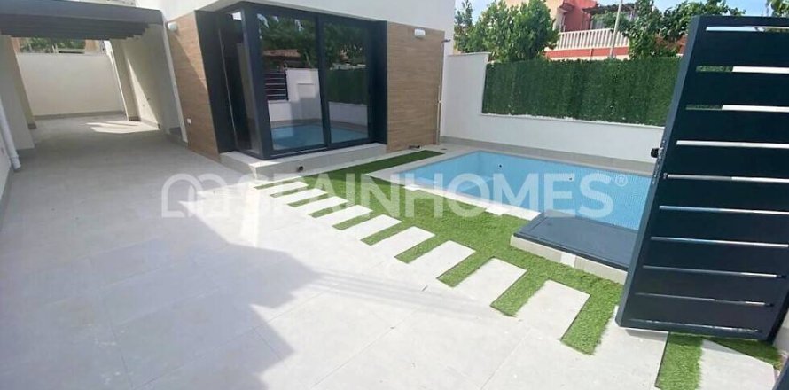Villa in Los Alcazares, Murcia, Spanien 3 Schlafzimmer, 101 m2 Nr. 104413