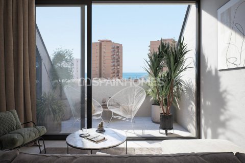 Продажа квартиры в Фуэнхирола, Малага, Испания 2 спальни, 67м2 №177897 - фото 15