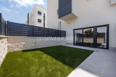 Apartamento en venta en Villajoyosa, Alicante, España 3 dormitorios, 110 m2 No. 177903 - foto 3