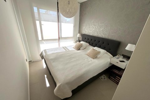 Apartment for sale Torrevieja, Alicante, Spain 3 bedrooms, 70 sq.m. No. 133796 - photo 6