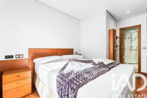 Apartament w Torrevieja, Alicante, Hiszpania 3 sypialnie, 125 mkw. nr 152443 – zdjęcie 11