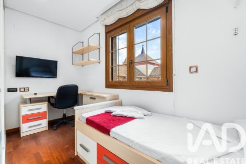 Apartament w Torrevieja, Alicante, Hiszpania 3 sypialnie, 125 mkw. nr 152443 – zdjęcie 16