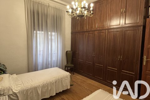 Apartment for sale in Leon, Spain 5 bedrooms, 220 sq.m. No. 152446 - photo 15