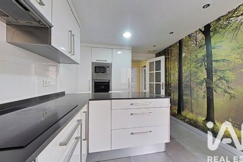 Huoneisto myytävänä Vila-real, Castellon, Espanja, 4 makuuhuonetta, 146 m2 No. 152440 - kuva 11