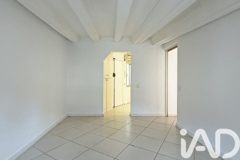 Apartment for sale in Barcelona, Spain 2 bedrooms, 53 sq.m. No. 152442 - photo 19