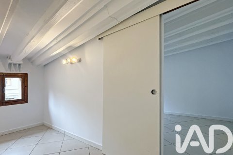 Apartment for sale in Barcelona, Spain 2 bedrooms, 53 sq.m. No. 152442 - photo 20