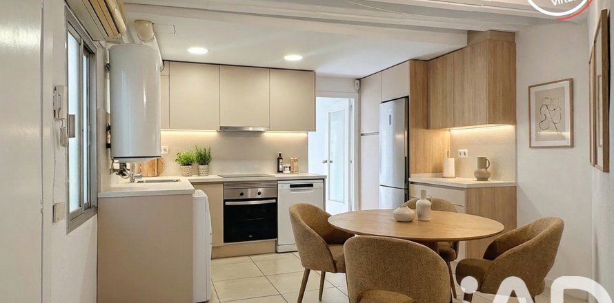 Apartment in Barcelona, Spain 2 bedrooms, 53 sq.m. No. 152442