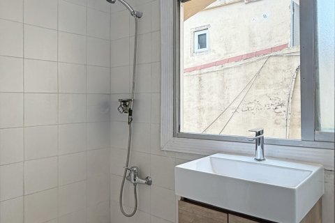 Apartment for sale in Barcelona, Spain 2 bedrooms, 53 sq.m. No. 152442 - photo 8