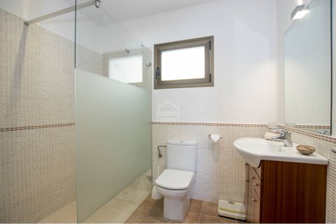 Villa till salu i Port d'Addaya, Menorca, Spanien 4 sovrum, 230 kvm. Nr. 155561 - foto 13