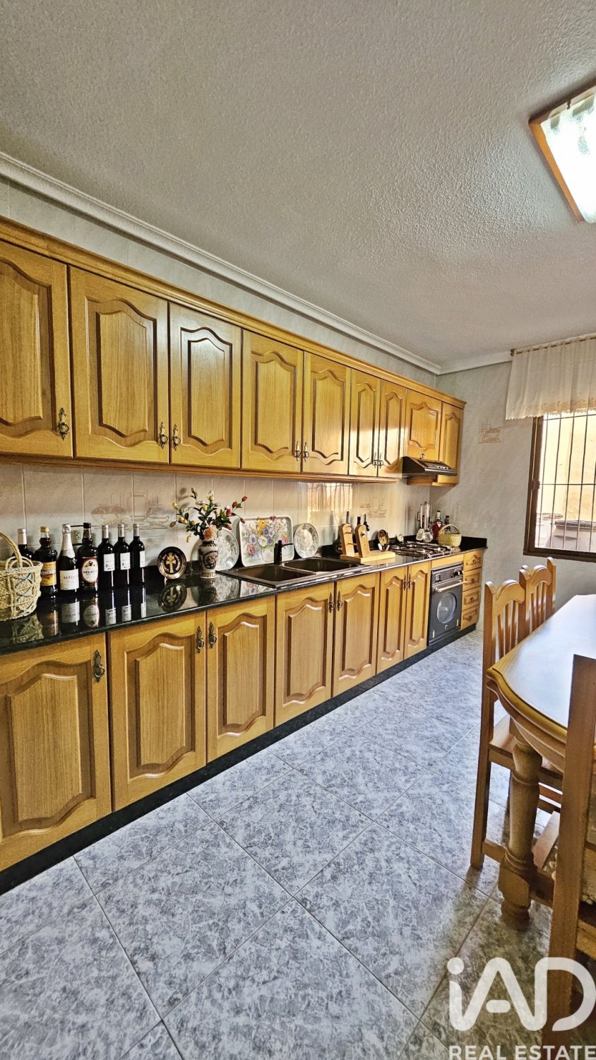 Villa i Lorca, Murcia, Spanien 5 sovrum, 338 kvm. Nr. 184900