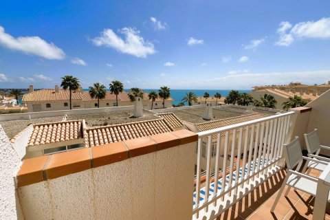 Duplex for sale in Dehesa De Campoamor, Alicante, Spain 3 bedrooms, 95 sq.m. No. 180996 - photo 6