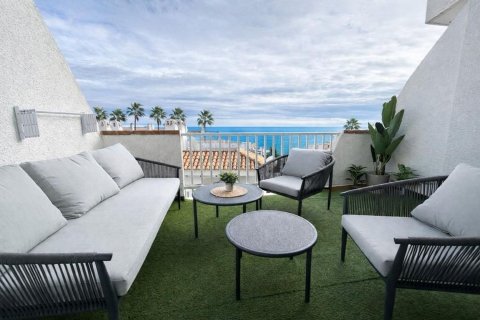 Tvåvåningslägenhet till salu i Dehesa De Campoamor, Alicante, Spanien 3 sovrum, 99 kvm. Nr. 180997 - foto 3