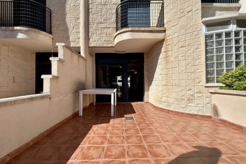 Tvåvåningslägenhet till salu i Cabo Roig, Alicante, Spanien 3 sovrum, 139 kvm. Nr. 180995 - foto 7