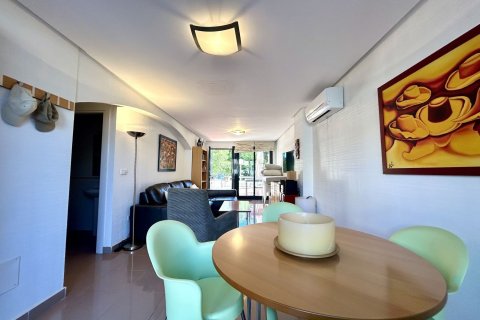 Tvåvåningslägenhet till salu i Cabo Roig, Alicante, Spanien 3 sovrum, 139 kvm. Nr. 180995 - foto 9