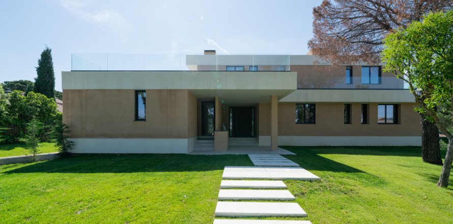 Villa à Ciudalcampo, Madrid, Espagne 6 chambres, 1068 m2 No. 108203